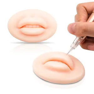 Nouvelle peau de pratique de tatouage de bouche ouverte 3d réaliste pour l'enseignement des lèvres en silicone avec des dents
