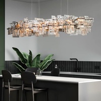 Lampe en fer et cristal rectangulaire sur mesure haut de gamme, design artistique, éclairage design pour restaurant et espace de restauration