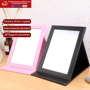 Miroir cosmétique pliable portable, design personnalisé, finition argentée, fonction grossissante, cadre carré compact en verre pour usage familial - Product Image 2