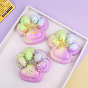 ของเล่นบีบลดความเครียดรูปอุ้งเท้าแมว TPR นุ่มๆ ขายส่ง ของเล่นบีบรูปผลไม้สร้างสรรค์สำหรับผู้ใหญ่และเด็ก - Product Image 2