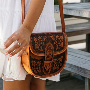Sac bandoulière carré en cuir de vachette style safari, très tendance, avec franges et pompons, pour filles, en cuir de vachette à poils apparents - Product Image 1