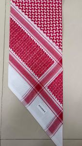 Foulards rouges et blancs en coton <span class=keywords><strong>arabe</strong></span> de haute qualité pour hommes foulards tissés à la tête palestinienne musulmane pour le printemps en gros - Product Image 2