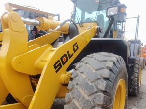 Chargeuse sur pneus temporaire de 5 tonnes, équipement de machines bon marché, industries agricoles, moteur, pompe, boîte de vitesses, roulement à noyau - Product Image 3