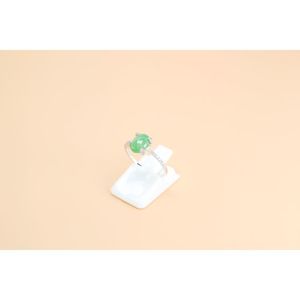 แหวนเพชร Jadeite ทองคําขาว 18K แฟชั่นหรูหราที่กําหนดเองคุณภาพสูงแหวนเพชรทองคําขาว 18K Jadeite - Product Image 4