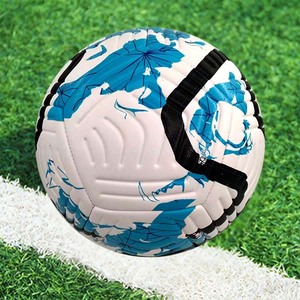 ลูกฟุตบอลเย็บด้วยเครื่องจักร ขนาด 2-5 สำหรับฝึกซ้อมและแข่งขันในร่ม/กลางแจ้ง สำหรับผู้ใหญ่ - Product Image 3