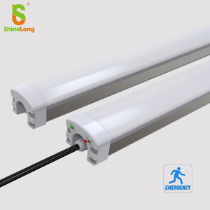 Luminaire linéaire LED anti-intempéries à flux lumineux élevé de 1,5 m, boîtier en aluminium+PC, IP66, DALI dimmable, 40W, 10W-20W pour entrepôt - Product Image 1