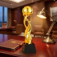 Trophée globe en résine personnalisé, nouveau design, haute qualité, avec support en verre cristal noir pour cérémonie - Vente flash