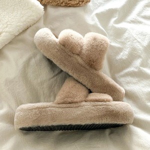 Pantuflas de Diseño de Moda 2025, Cálidas y Cómodas, con Masaje, para Mujer - Product Image 5
