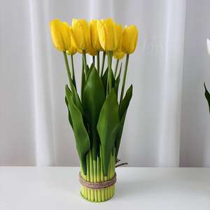 Planta Artificial de Tulipanes en Maceta de Doce Cabezas - Estilo Moderno, Material de Tela, Ecológico, Reutilizable/Reciclable para el Hogar Festivo - Product Image 6