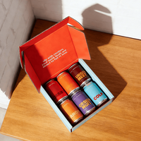 Boîtes pliantes en carton ondulé bicolore personnalisées avec slogan de marque imprimé pour l'emballage de boissons gazeuses en conserve