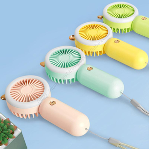 พัดลมมือถือพกพาแบบชาร์จไฟได้ รุ่น LT187 น่ารัก พร้อมไฟ LED สำหรับกลางคืน พัดลมขนาดเล็ก - Product Image 5