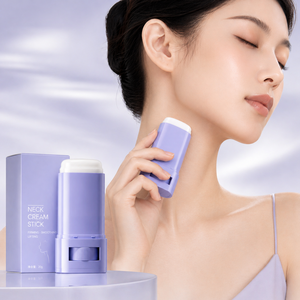 สติ๊กกระชับผิวบริเวณลำคอ สูตรน้ำมันงู ผลิตภายใต้แบรนด์ส่วนตัว (OEM) ช่วยผลัดเซลล์ผิว ลดเลือนริ้วรอย บำรุงผิวให้เนียนนุ่ม กระจ่างใส ลดเลือนเส้นริ้วรอยบริเวณลำคอ - Product Image 1