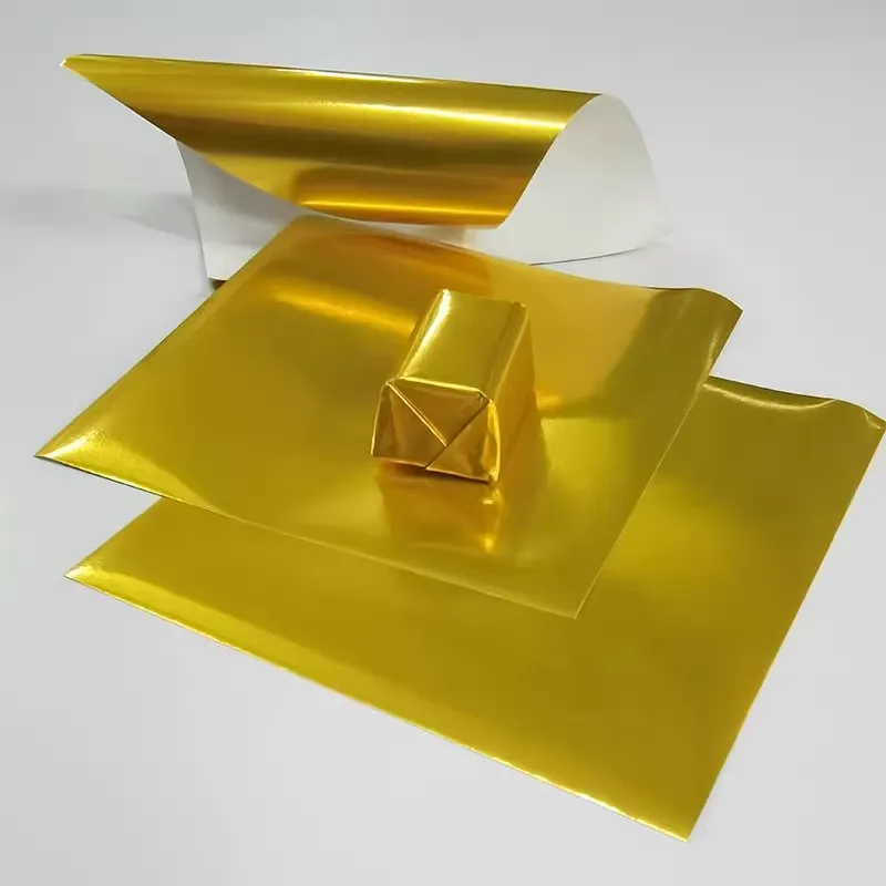 Benutzer definierte 20x20 cm Gold Pralinen verpackungen Aluminium folie Papier verpackungs blätter zum Einwickeln von Pilz schokoladen riegel Papier