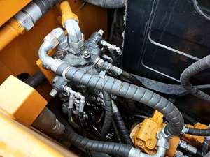 Excavatrice sur chenilles Sany SY95C d'occasion, mini-excavatrice sur chenilles 9180, fonctionnelle et intacte - Product Image 4