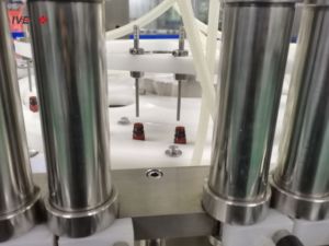 Flüssigglukosesirup-Füll einheit Fluidic Glucose Dextrose <span class=keywords><strong>Solution</strong></span> Getränkesp ender - Product Image 5