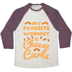 Mi entrenamiento favorito es Cheese Curls, camiseta de béisbol unisex de mezcla triple. - Product Image 5