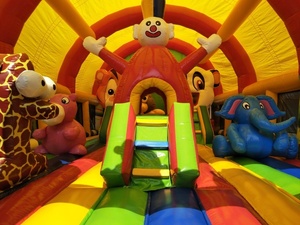 <span class=keywords><strong>Trampoline</strong></span> gonflable géant sur le thème de la jungle personnalisé avec auvent de tente - Product Image 6