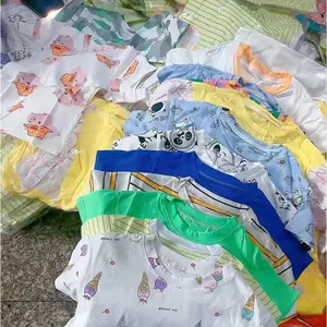 Nhà cung cấp quần áo trẻ em kho quần áo trẻ em