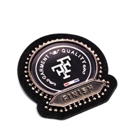 Étiquette en cuir avec logo métallique 3D personnalisé, étiquette de col de vêtement en cuir microfibre noir de qualité supérieure, marque de commerce cousue ornée de strass