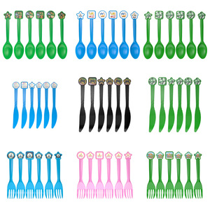 Ensemble de couverts de fête à thème dessin animé 60-80 pièces – Cuillères, fourchettes, couteaux en forme d'étoile pour anniversaires et décorations de fêtes - Product Image 1
