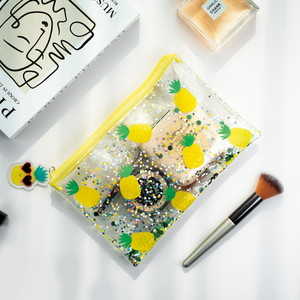 Pochette de maquillage en PVC transparent portable avec sac cosmétique étanche à fermeture éclair pour le stockage d'articles de toilette de voyage - Product Image 3