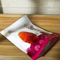 Sac en plastique blanc autoportant avec fermeture éclair et fenêtre transparente pour ranger les raisins