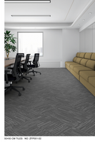 Dalles de moquette résistantes aux taches 66x66 avec support en PVC, amorties, non toxiques, écologiques, dalles de sol modulaires pour bureau