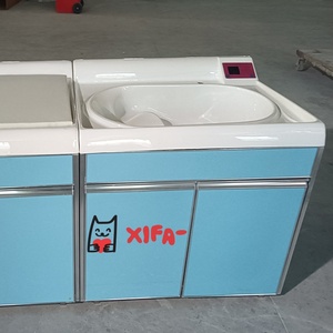 Baignoire d'hydrothérapie commerciale en acrylique avec thermomètre intégré et base antidérapante en émail pour salons de bébés - Product Image 1