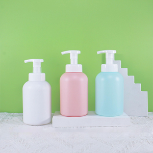 Bouteille pompe en mousse PET personnalisée de 60 ml, 100 ml, 150 ml au design mignon pour l'emballage de shampoing pour enfants - Product Image 3