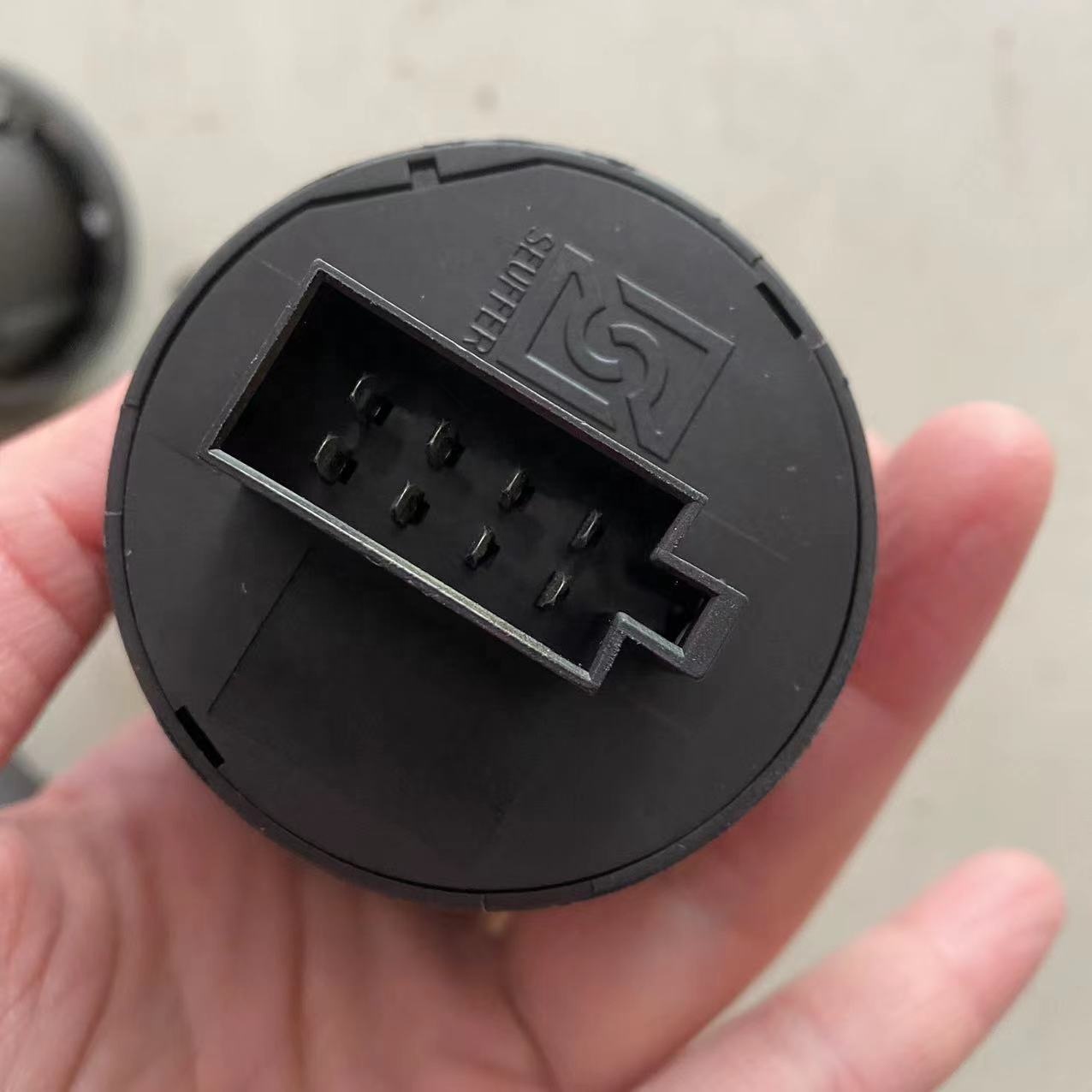 正克 Four-Circuit-Protection-Valve-