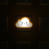 Vente en gros OEM W029 Led SMD Mini Interrupteur Mignon Dessin Animé Plug In Veilleuse Forme de Nuage Lumières Bouchons
