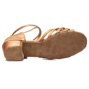 601 Classic Low-<span class=keywords><strong>Tacco</strong></span> Alto <span class=keywords><strong>Scarpe</strong></span> <span class=keywords><strong>da</strong></span> <span class=keywords><strong>Ballo</strong></span> Delle Signore <span class=keywords><strong>Scarpe</strong></span> <span class=keywords><strong>da</strong></span> <span class=keywords><strong>Ballo</strong></span> Latino - Product Image 4