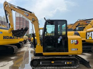 รถขุดตีนตะขาบ CAT 306E2 มือสองคุณภาพดี เหมาะสำหรับงานวิศวกรรมเทศบาลและการปรับปรุงพื้นที่เกษตรกรรม - Product Image 1