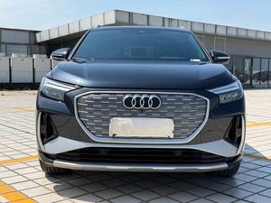 <span class=keywords><strong>Audi</strong></span> Q4 E-tron 40 SUV Eléctrico Usado 2023, Largo Alcance, Smart EV, Listo para Exportación, Negro sobre Negro - Product Image 1