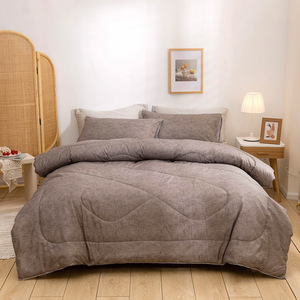 Juego de ropa de cama de 3 uds. Simple y elegante tamaño King, funda de almohada transpirable fresca, uso doméstico, juego de edredón de verano de poliéster suave para el hogar - Product Image 3