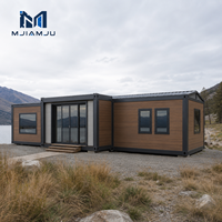 Maison conteneur préfabriquée mobile modulaire démontable de luxe au design artisanal moderne, extensible, à double aile et mur en verre, compacte