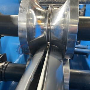 Runddach-Fallrohr-und Fallrohr walzen form maschine mit Getriebe motor - Product Image 6