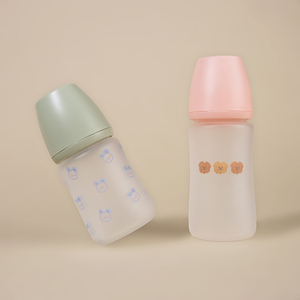 Bouteilles pour bébé en <span class=keywords><strong>verre</strong></span> recouvertes de silicone personnalisées, <span class=keywords><strong>biberon</strong></span> pour bébé sans BPA, petite taille, tétine <span class=keywords><strong>anti</strong></span>-<span class=keywords><strong>colique</strong></span> pour enfants de 0 à 12 mois - Product Image 4