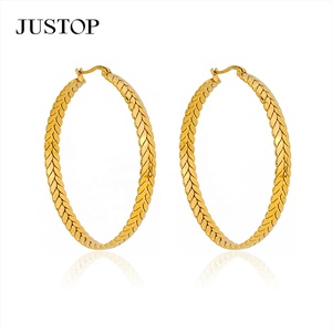Aros de moda OEM/OEM, impermeables, de acero inoxidable, chapados en oro, hipoalergénicos, proveedor de joyería de moda, aretes grandes para mujer - Product Image 6