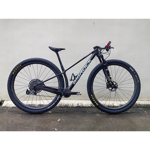 Cadre de vélo de montagne en carbone de 32 pouces - Bigrock T1100 Featherweight 960g Frameset - UDH Ready Boost 148 MTB pour les cyclistes grands et robustes - Product Image 2