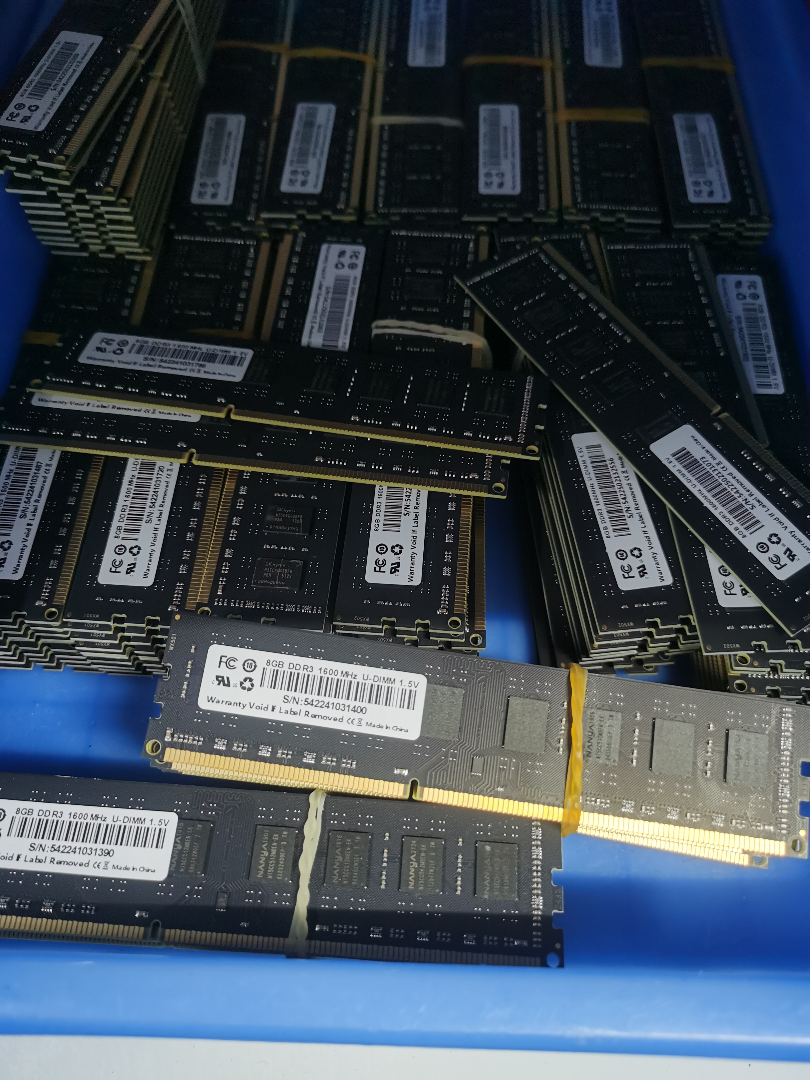 8GB 1600 สีดำ ด้านเดียว 8 ชิ้น