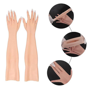 Guanti in Silicone Realistici da 60 cm per Donna con Protesi Unghie e Copertura per Braccio, Ideali per Crossdresser, Cosplay e Transgender - Product Image 3