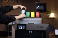 Printer 3D Format Besar Industri QIDI MAX4 Volume Cetak 390x390x340mm Teknologi FDM Multiwarna Kalibrasi Otomatis Penuh
