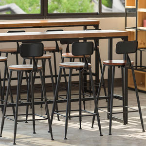 Ensemble <span class=keywords><strong>de</strong></span> meubles <span class=keywords><strong>de</strong></span> <span class=keywords><strong>bar</strong></span> en bois et fer industriel rétro pour <span class=keywords><strong>bar</strong></span> à domicile, hôtel, café, bistrot - Table <span class=keywords><strong>de</strong></span> comptoir et <span class=keywords><strong>chaise</strong></span>/tabouret <span class=keywords><strong>de</strong></span> 5 cm - Product Image 5