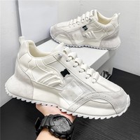 Chaussures pour hommes européennes, d'été, respirantes, à empeigne en maille, semelle extérieure en caoutchouc, à enfiler, polyvalentes, sport-casual, avec talon compensé discret, style running Dad Shoes