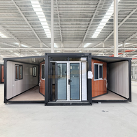 Maison conteneur modulaire extensible, design moderne pour logement annexe résidentiel et espace de vie extérieur