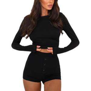 ชุดลำลองผู้หญิงแบบ 2 ชิ้น รุ่นคัสตอม 2026 เสื้อแขนยาวผ้ายืดติดกระดุม กางเกงขาสั้น ชุดลำลองใส่สบาย ระบายอากาศได้ดี ผลิตจากผ้าถักผสมสแปนเด็กซ์และคอตตอน - Product Image 2