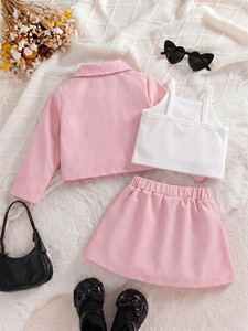 Ensemble 3 pièces exclusif transfrontalier pour bébé fille : Veste à fleurs à revers, Gilet caraco et Mini-jupe plissée évasée - Product Image 2