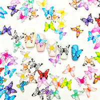 50 pièces de breloques papillon d'été pour nail art, décorations colorées en résine, accessoires de manucure transparents en forme de papillon