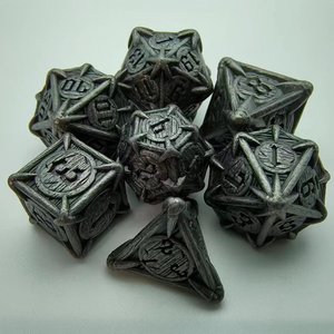 Piquet d'arbre polyédrique doré gravé à la main pour un jeu de dés en métal de 7 pièces pour le jeu de table Dungeons & Dragons - Product Image 1